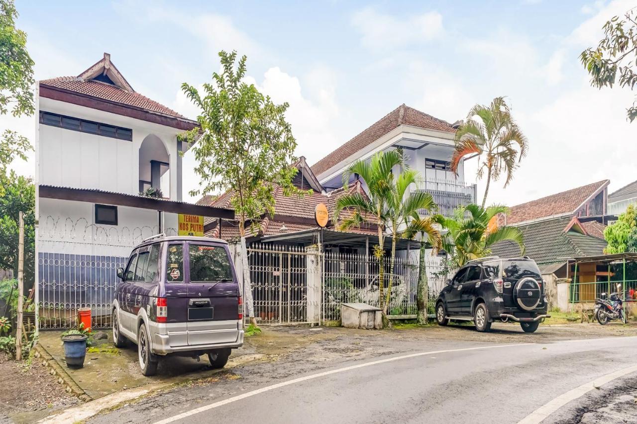 Spot On 90797 Sukun Syariah Homestay 玛琅 外观 照片