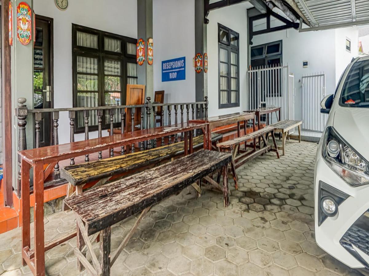 Spot On 90797 Sukun Syariah Homestay 玛琅 外观 照片