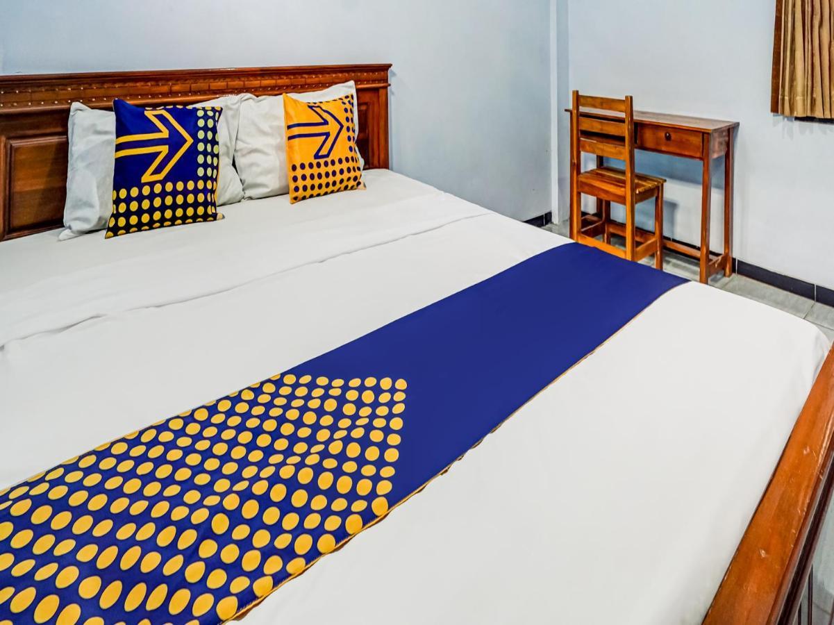 Spot On 90797 Sukun Syariah Homestay 玛琅 外观 照片